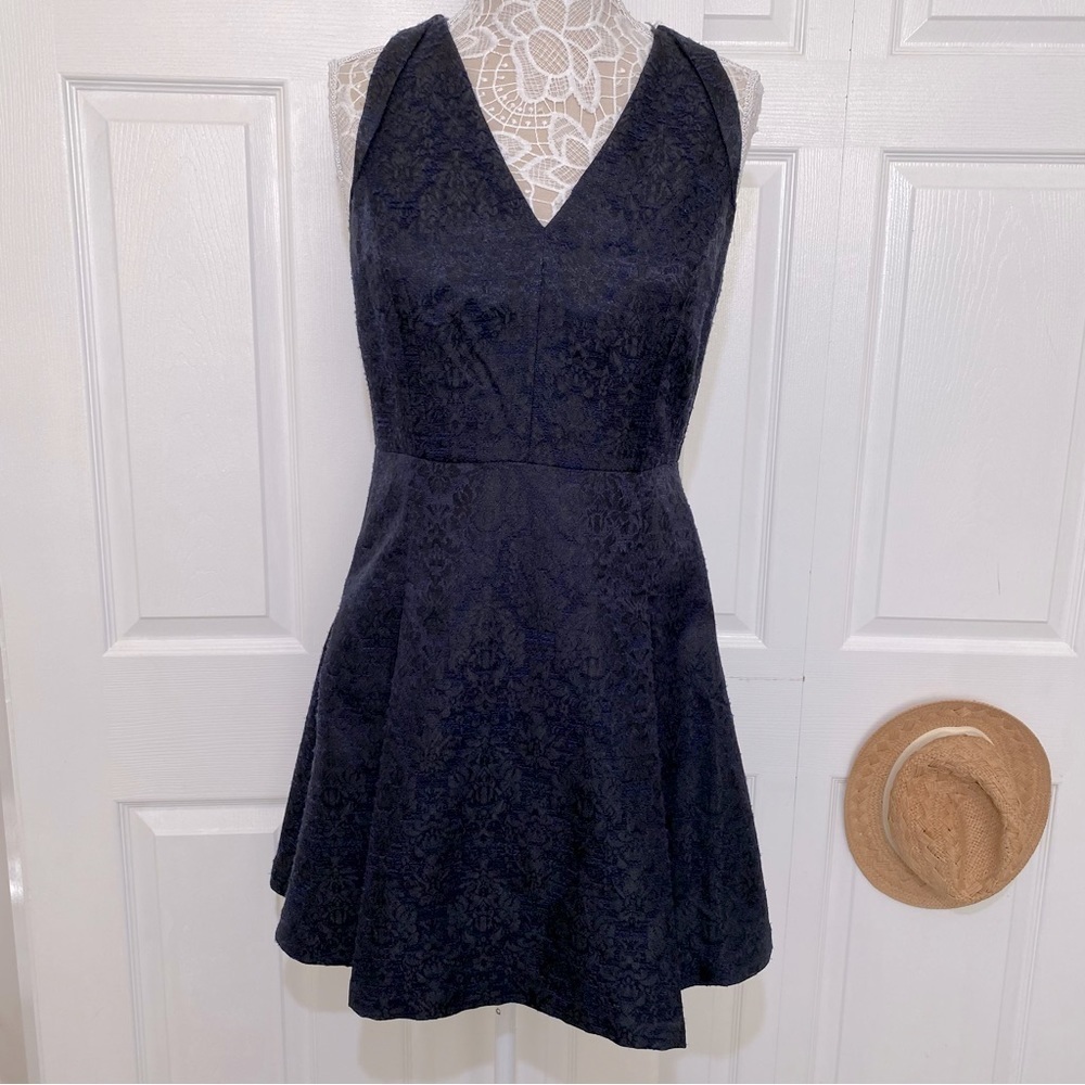 Banana Republic Navy Blue Jacquard Midi Dress 6 Flare Cocktail Party Sleeveless